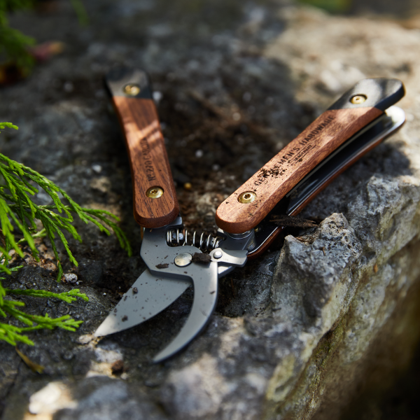 Gentlemen's Hardware - Garden Multi Tool (GEN628)