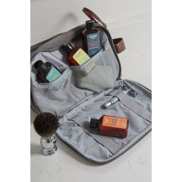 Gentlemen's Hardware - Getaway Grooming Kit (GEN823)