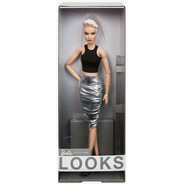 Barbie - Signature Looks Blonde Short Hair (HCB78)