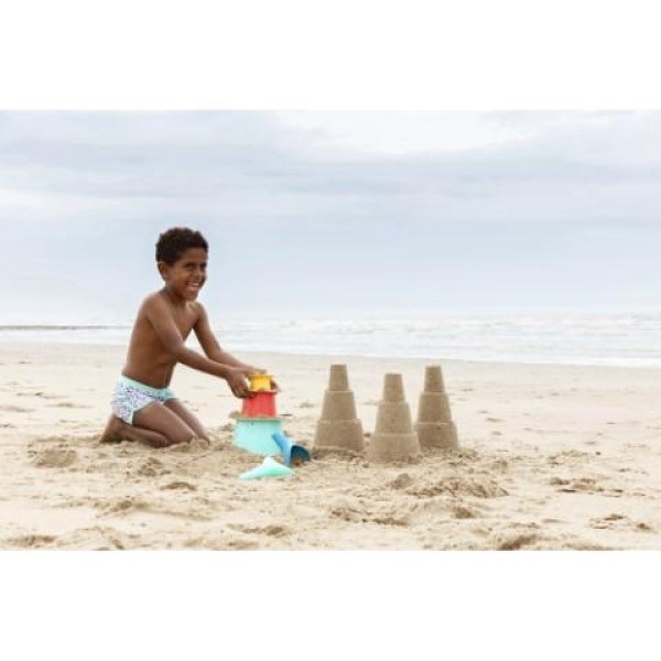 Quut -  Σετ παιχνιδιου σε τσάντα παραλίας με πυραμίδα και τσουγκράνα-φτυαράκι (QU172000)