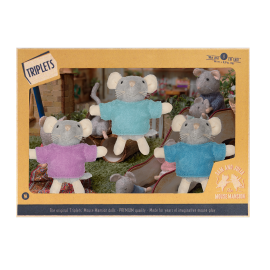 Sam and Julia - The triplets (SJ908850)